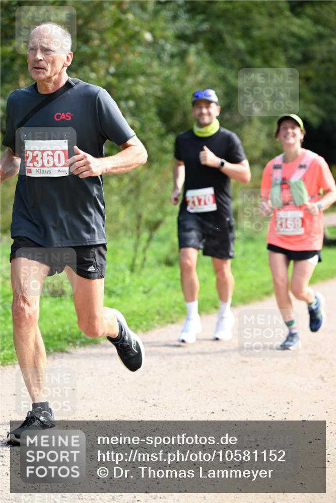27.09.2026 - 35. Volkslauf durch das schöne Alstertal Dr. Thomas Lammeyer http://msf.ph/oto/10581152 27.09.2026 12:23:50 Laufen 2360, 2170, 2169 meine-sportfotos.de