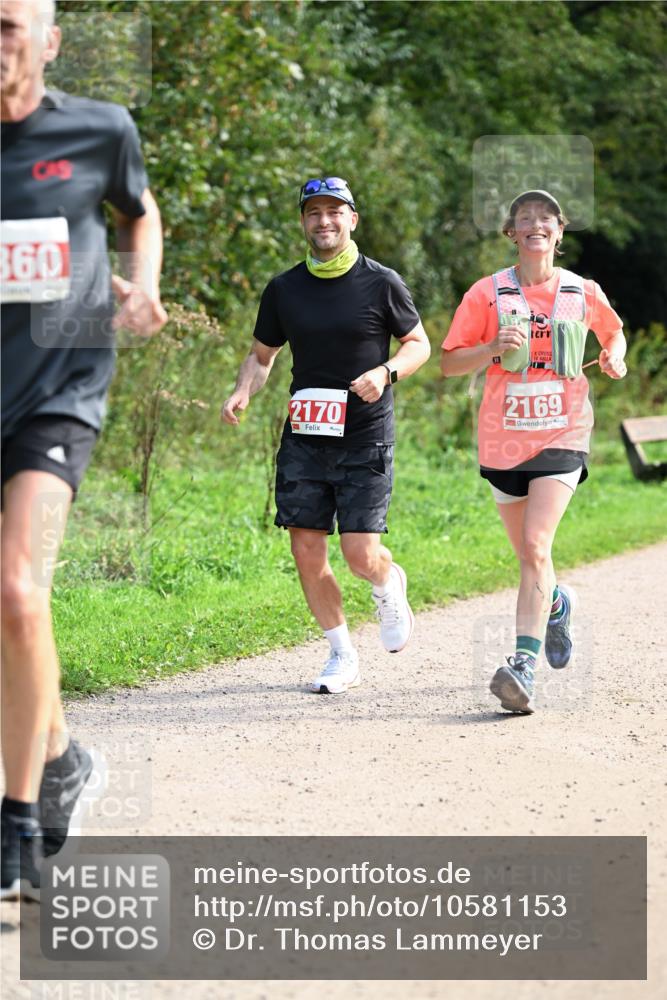 27.09.2026 - 35. Volkslauf durch das schöne Alstertal Dr. Thomas Lammeyer http://msf.ph/oto/10581153 27.09.2026 12:23:50 Laufen 360, 1, 2170, 2169 meine-sportfotos.de