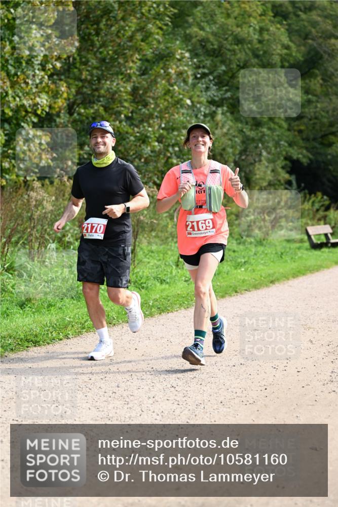 27.09.2026 - 35. Volkslauf durch das schöne Alstertal Dr. Thomas Lammeyer http://msf.ph/oto/10581160 27.09.2026 12:23:51 Laufen 2170, 2169 meine-sportfotos.de