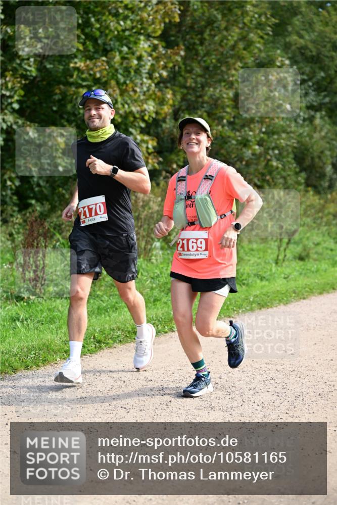 27.09.2026 - 35. Volkslauf durch das schöne Alstertal Dr. Thomas Lammeyer http://msf.ph/oto/10581165 27.09.2026 12:23:51 Laufen 2170, 2169 meine-sportfotos.de
