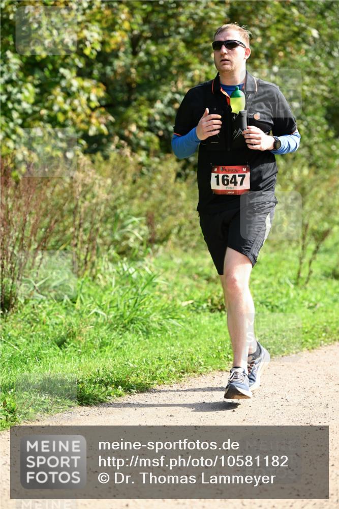 27.09.2026 - 35. Volkslauf durch das schöne Alstertal Dr. Thomas Lammeyer http://msf.ph/oto/10581182 27.09.2026 12:24:11 Laufen 1647 meine-sportfotos.de