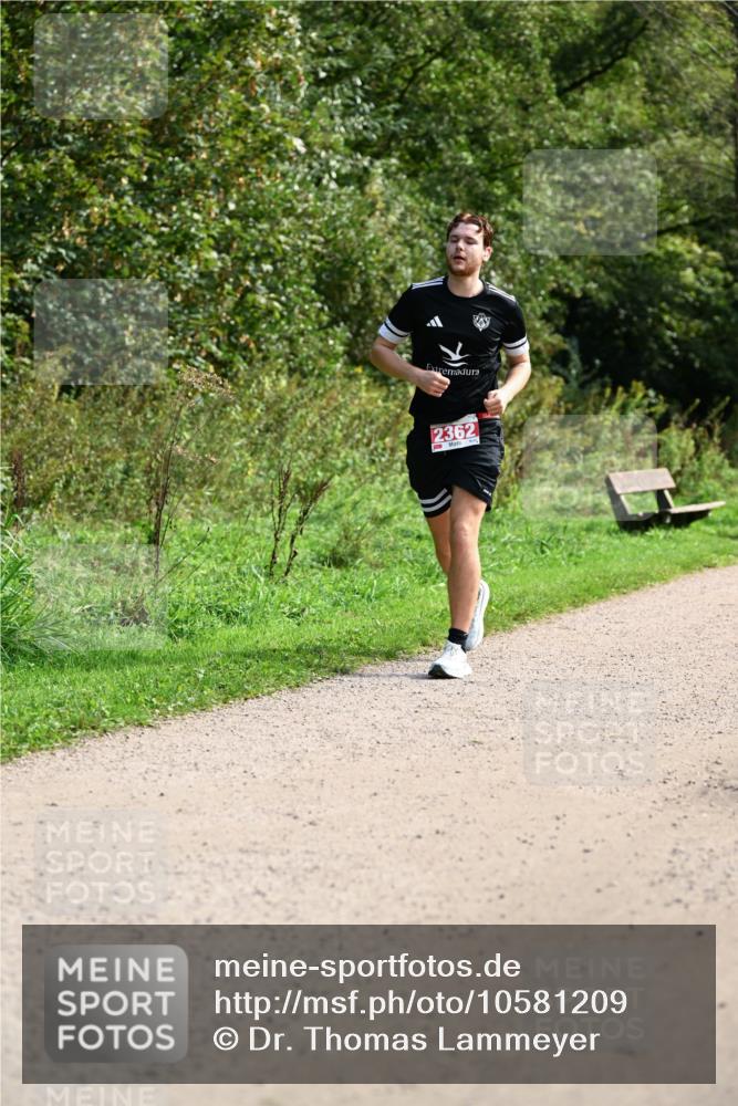 27.09.2026 - 35. Volkslauf durch das schöne Alstertal Dr. Thomas Lammeyer http://msf.ph/oto/10581209 27.09.2026 12:24:33 Laufen 2362 meine-sportfotos.de