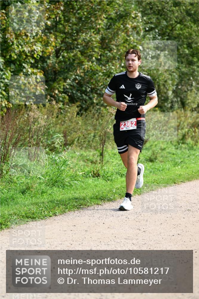 27.09.2026 - 35. Volkslauf durch das schöne Alstertal Dr. Thomas Lammeyer http://msf.ph/oto/10581217 27.09.2026 12:24:33 Laufen 2362 meine-sportfotos.de