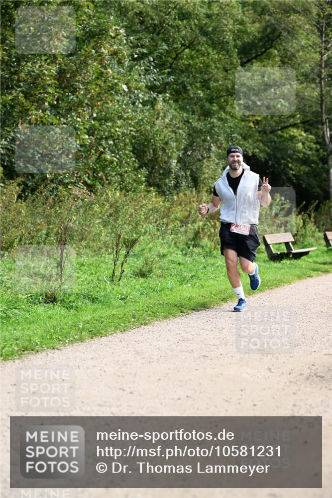 27.09.2026 - 35. Volkslauf durch das schöne Alstertal Dr. Thomas Lammeyer http://msf.ph/oto/10581231 27.09.2026 12:24:37 Laufen 398 meine-sportfotos.de