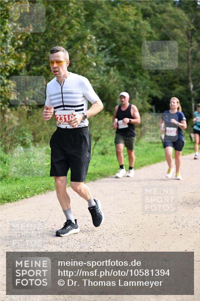 27.09.2026 - 35. Volkslauf durch das schöne Alstertal Dr. Thomas Lammeyer http://msf.ph/oto/10581394 27.09.2026 12:25:18 Laufen 2310 meine-sportfotos.de