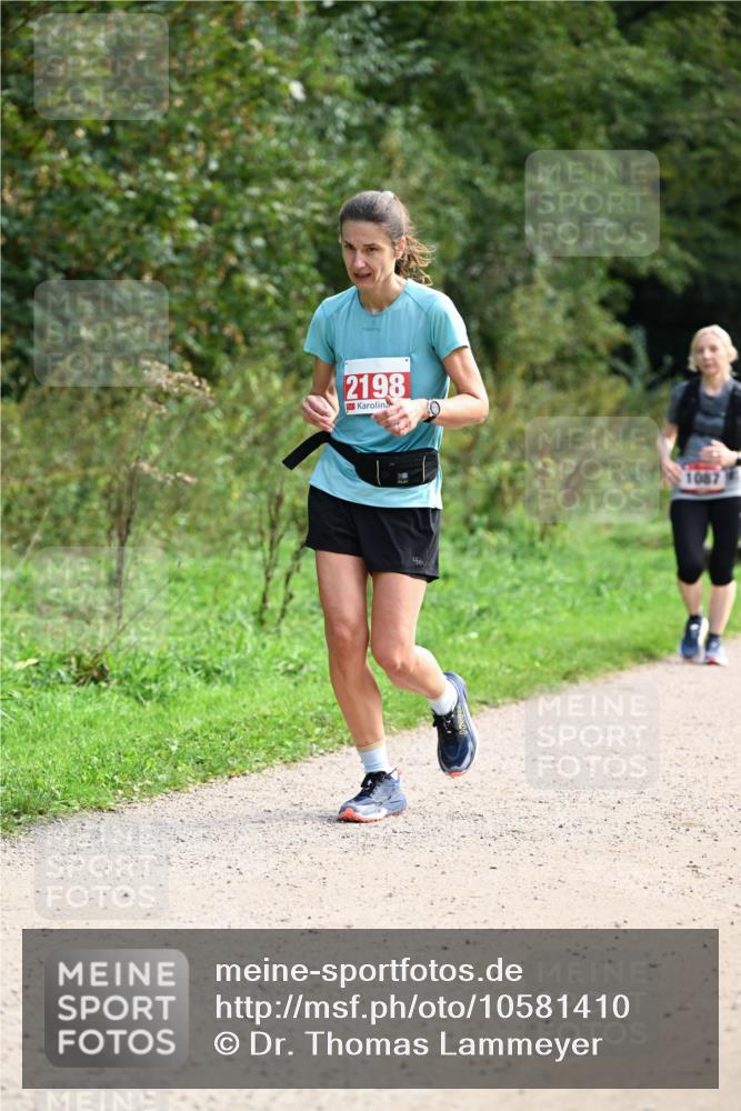 27.09.2026 - 35. Volkslauf durch das schöne Alstertal Dr. Thomas Lammeyer http://msf.ph/oto/10581410 27.09.2026 12:25:22 Laufen 2198 meine-sportfotos.de