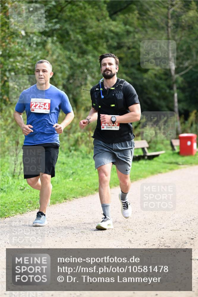 27.09.2026 - 35. Volkslauf durch das schöne Alstertal Dr. Thomas Lammeyer http://msf.ph/oto/10581478 27.09.2026 12:25:36 Laufen 2254 meine-sportfotos.de