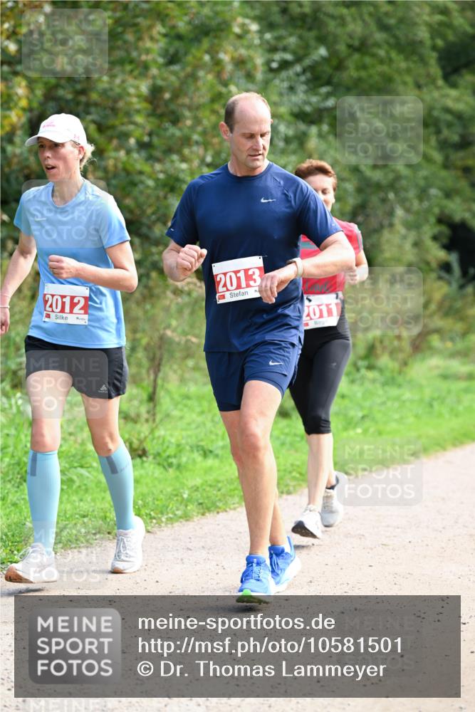 27.09.2026 - 35. Volkslauf durch das schöne Alstertal Dr. Thomas Lammeyer http://msf.ph/oto/10581501 27.09.2026 12:25:48 Laufen 2012, 2013, 2011 meine-sportfotos.de
