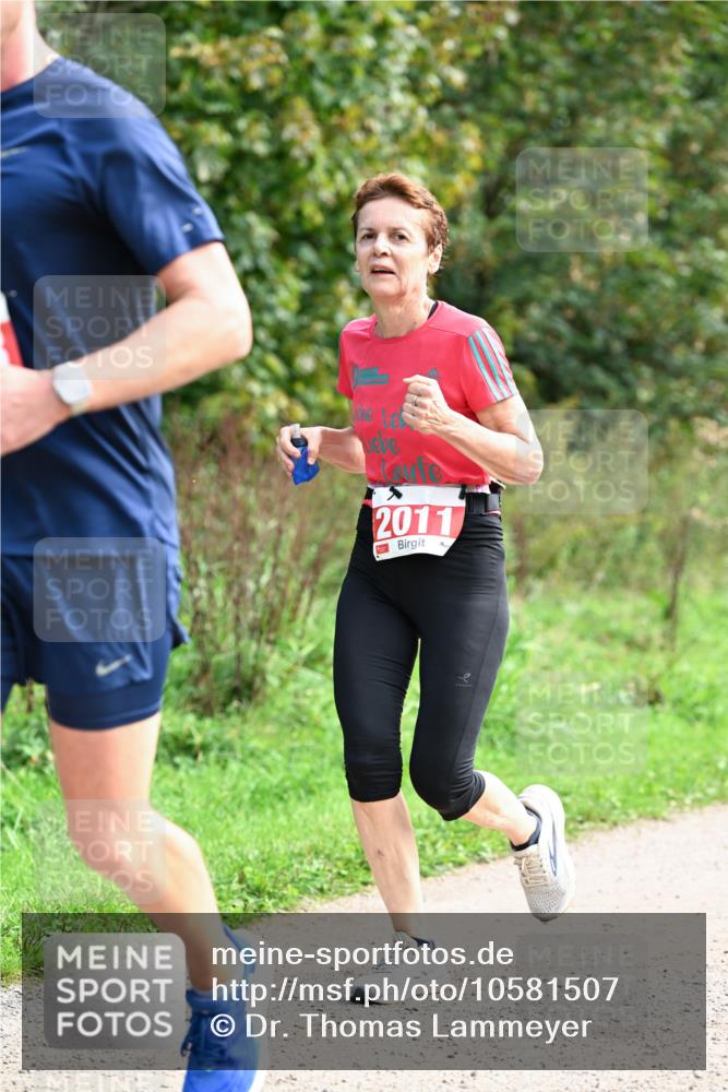 27.09.2026 - 35. Volkslauf durch das schöne Alstertal Dr. Thomas Lammeyer http://msf.ph/oto/10581507 27.09.2026 12:25:49 Laufen 2011 meine-sportfotos.de