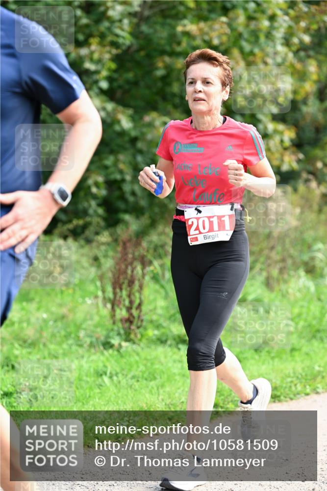 27.09.2026 - 35. Volkslauf durch das schöne Alstertal Dr. Thomas Lammeyer http://msf.ph/oto/10581509 27.09.2026 12:25:49 Laufen 2011 meine-sportfotos.de