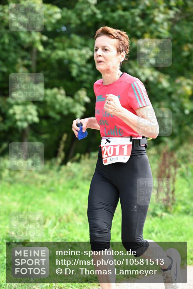 27.09.2026 - 35. Volkslauf durch das schöne Alstertal Dr. Thomas Lammeyer http://msf.ph/oto/10581513 27.09.2026 12:25:50 Laufen 2011, 2 meine-sportfotos.de