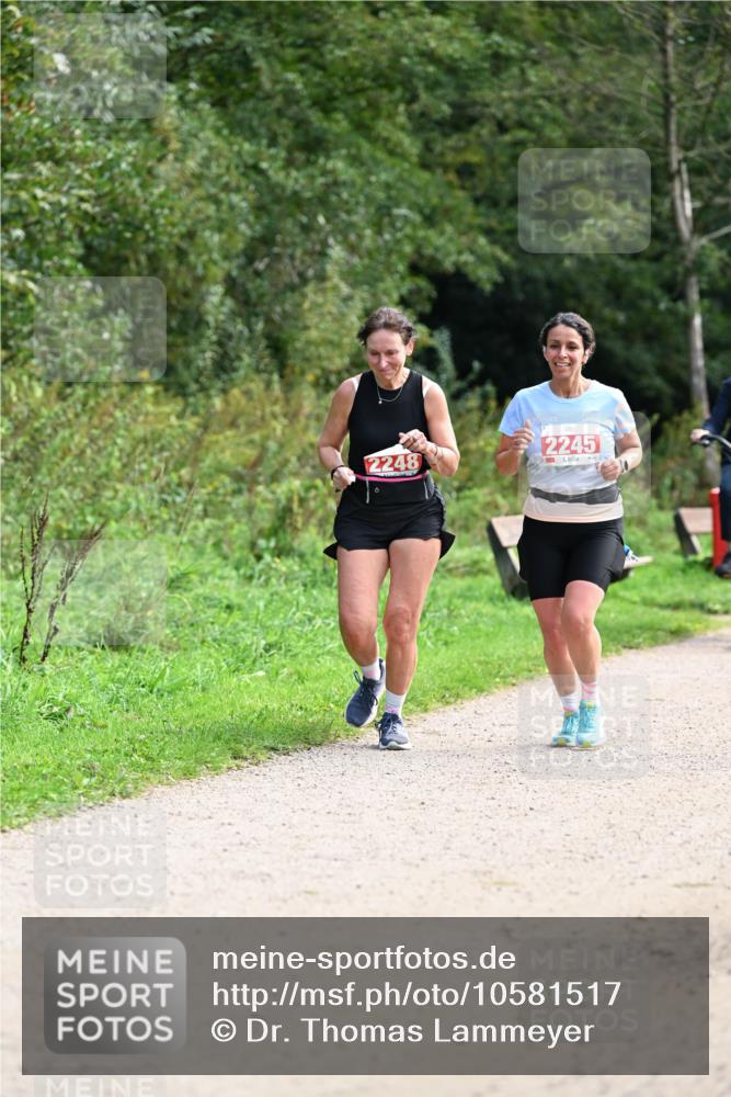 27.09.2026 - 35. Volkslauf durch das schöne Alstertal Dr. Thomas Lammeyer http://msf.ph/oto/10581517 27.09.2026 12:25:57 Laufen 2248, 2245 meine-sportfotos.de