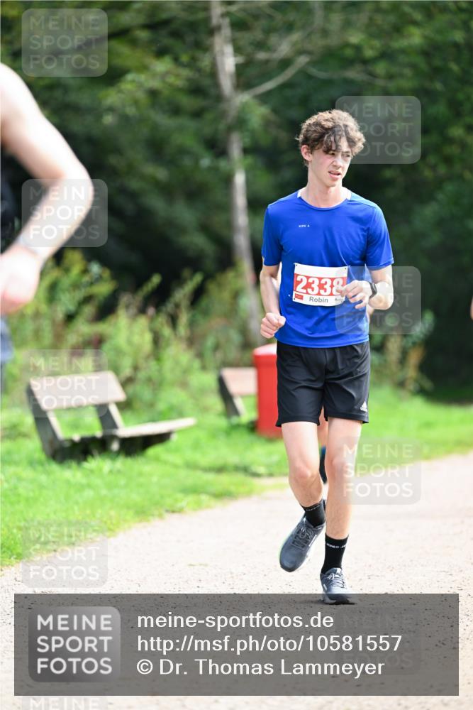 27.09.2026 - 35. Volkslauf durch das schöne Alstertal Dr. Thomas Lammeyer http://msf.ph/oto/10581557 27.09.2026 12:26:27 Laufen 2338 meine-sportfotos.de
