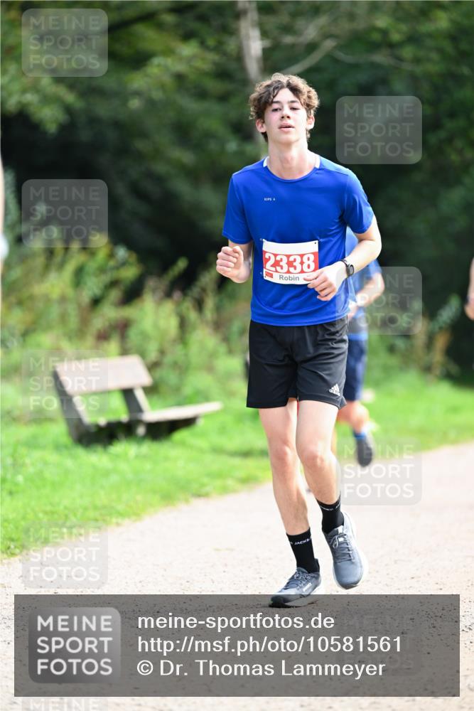 27.09.2026 - 35. Volkslauf durch das schöne Alstertal Dr. Thomas Lammeyer http://msf.ph/oto/10581561 27.09.2026 12:26:28 Laufen 2338 meine-sportfotos.de