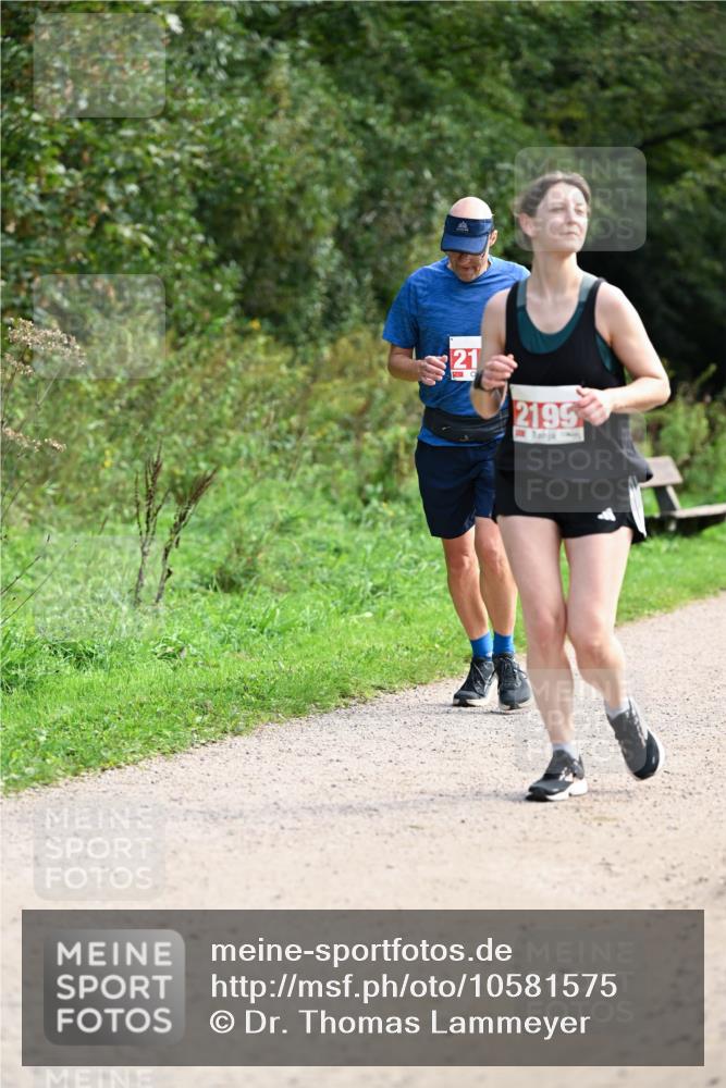 27.09.2026 - 35. Volkslauf durch das schöne Alstertal Dr. Thomas Lammeyer http://msf.ph/oto/10581575 27.09.2026 12:26:32 Laufen 21, 2195 meine-sportfotos.de