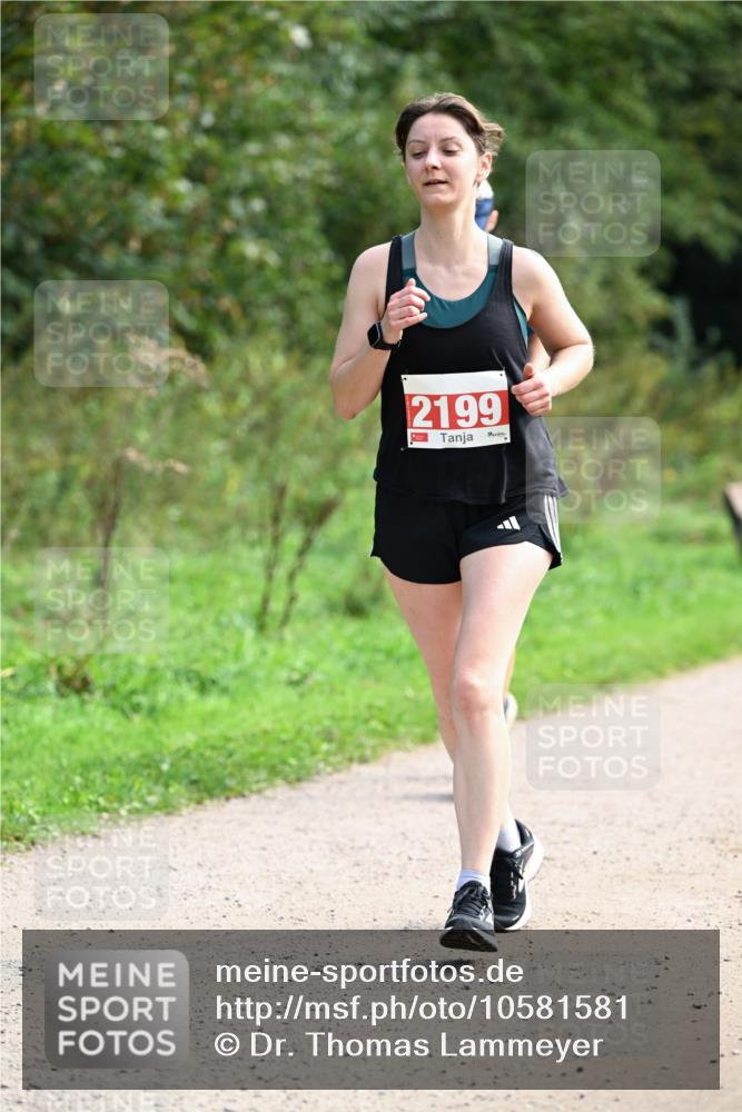 27.09.2026 - 35. Volkslauf durch das schöne Alstertal Dr. Thomas Lammeyer http://msf.ph/oto/10581581 27.09.2026 12:26:32 Laufen 2199 meine-sportfotos.de