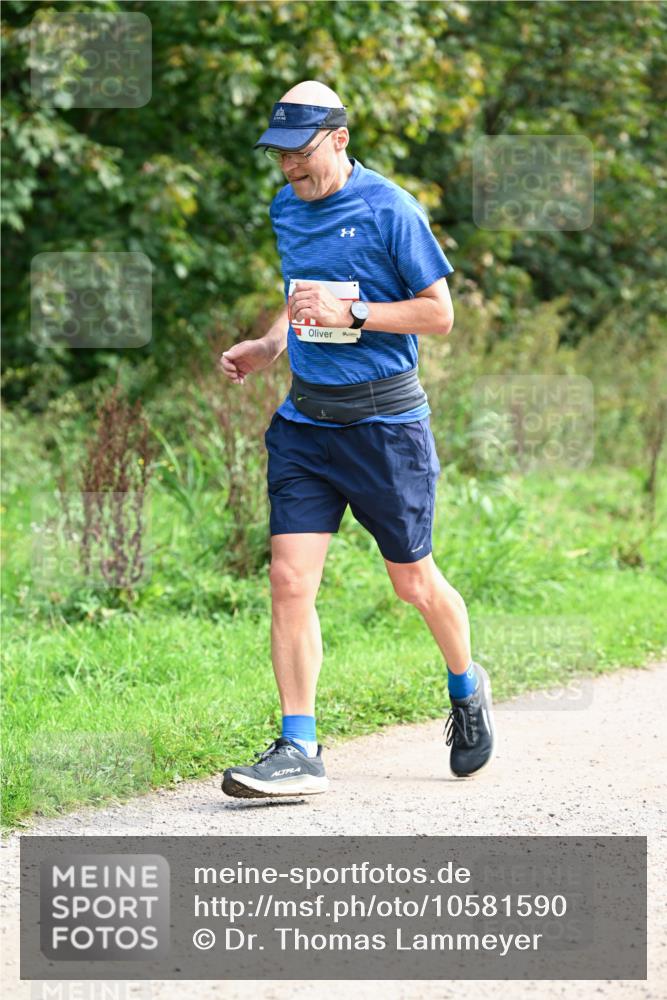 27.09.2026 - 35. Volkslauf durch das schöne Alstertal Dr. Thomas Lammeyer http://msf.ph/oto/10581590 27.09.2026 12:26:34 Laufen  meine-sportfotos.de