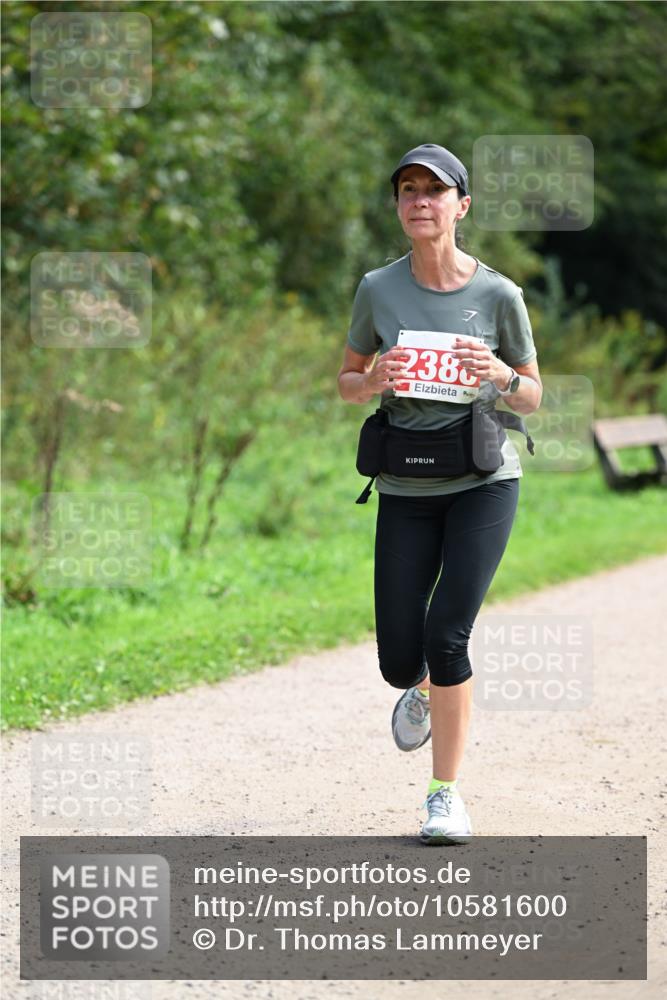 27.09.2026 - 35. Volkslauf durch das schöne Alstertal Dr. Thomas Lammeyer http://msf.ph/oto/10581600 27.09.2026 12:26:42 Laufen 238 meine-sportfotos.de