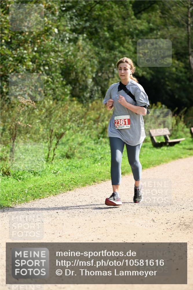 27.09.2026 - 35. Volkslauf durch das schöne Alstertal Dr. Thomas Lammeyer http://msf.ph/oto/10581616 27.09.2026 12:26:59 Laufen 2361 meine-sportfotos.de