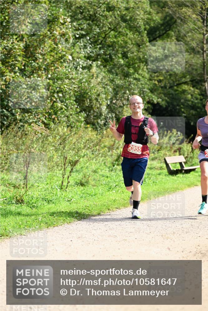 27.09.2026 - 35. Volkslauf durch das schöne Alstertal Dr. Thomas Lammeyer http://msf.ph/oto/10581647 27.09.2026 12:27:27 Laufen 2955 meine-sportfotos.de