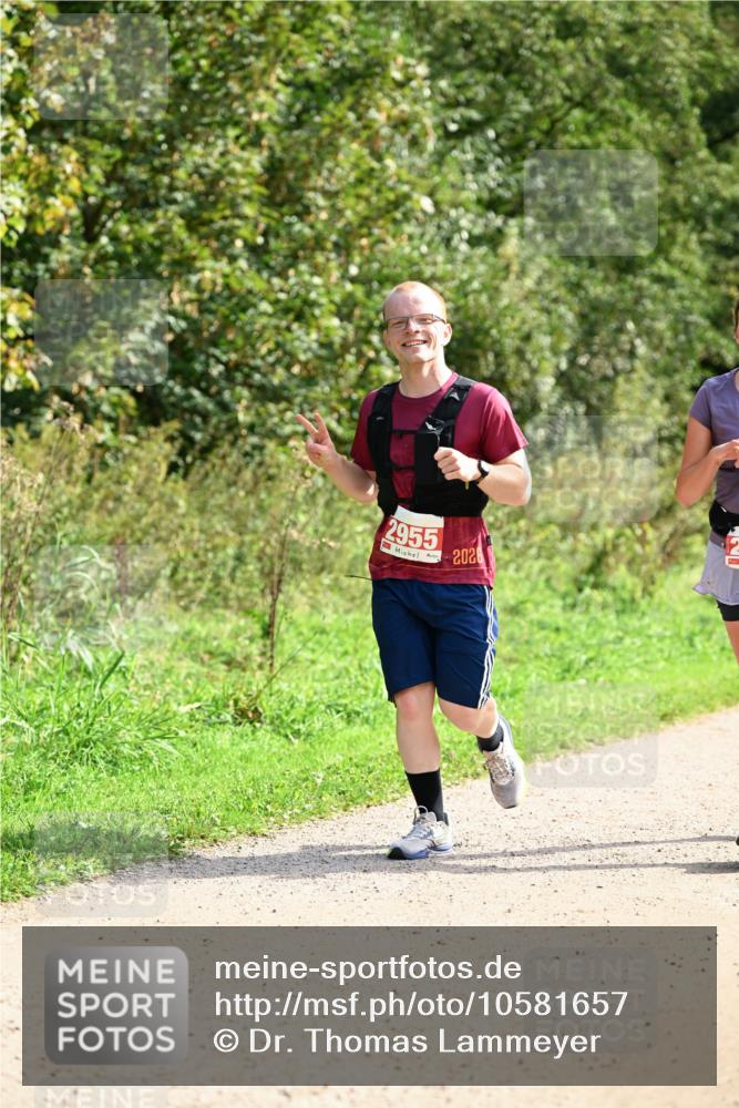 27.09.2026 - 35. Volkslauf durch das schöne Alstertal Dr. Thomas Lammeyer http://msf.ph/oto/10581657 27.09.2026 12:27:28 Laufen 2955, 2026 meine-sportfotos.de
