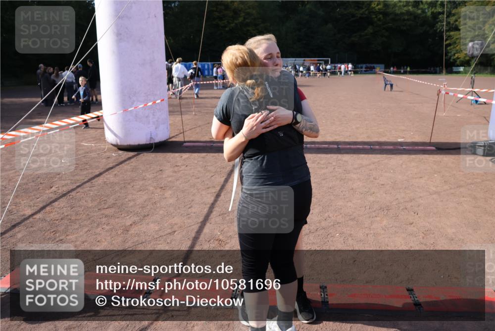 27.09.2026 - 35. Volkslauf durch das schöne Alstertal Strokosch-Dieckow http://msf.ph/oto/10581696 27.09.2026 13:02:35 Ziel  meine-sportfotos.de