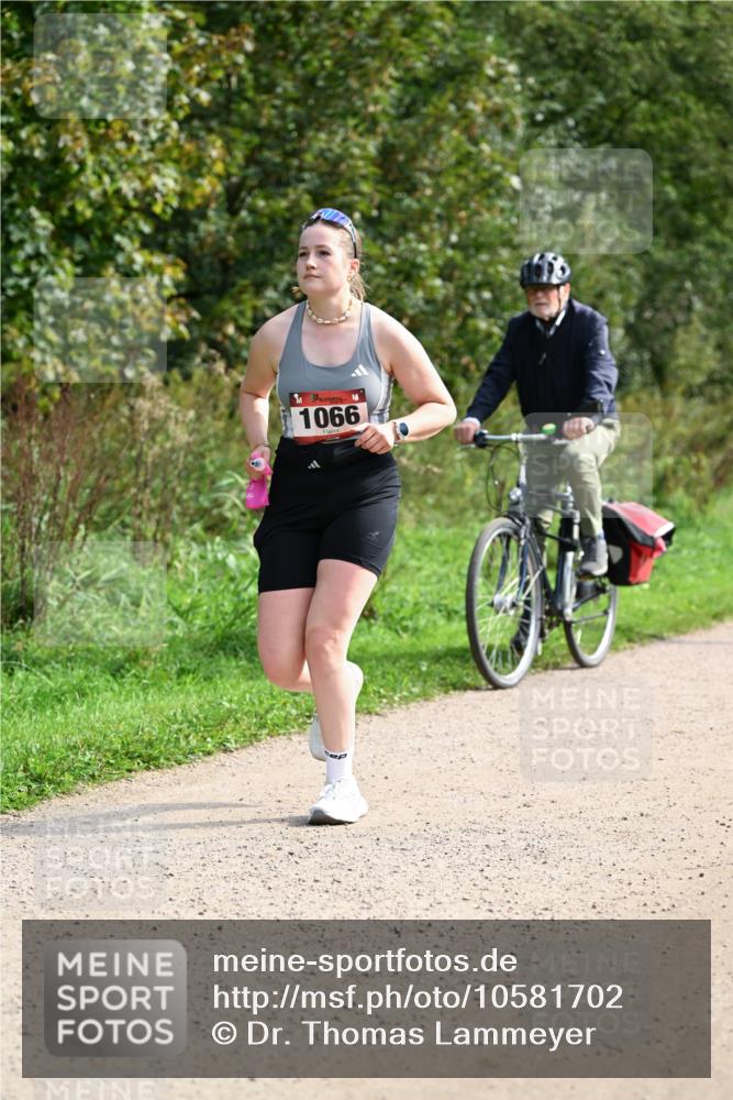 27.09.2026 - 35. Volkslauf durch das schöne Alstertal Dr. Thomas Lammeyer http://msf.ph/oto/10581702 27.09.2026 12:27:53 Laufen 1066 meine-sportfotos.de