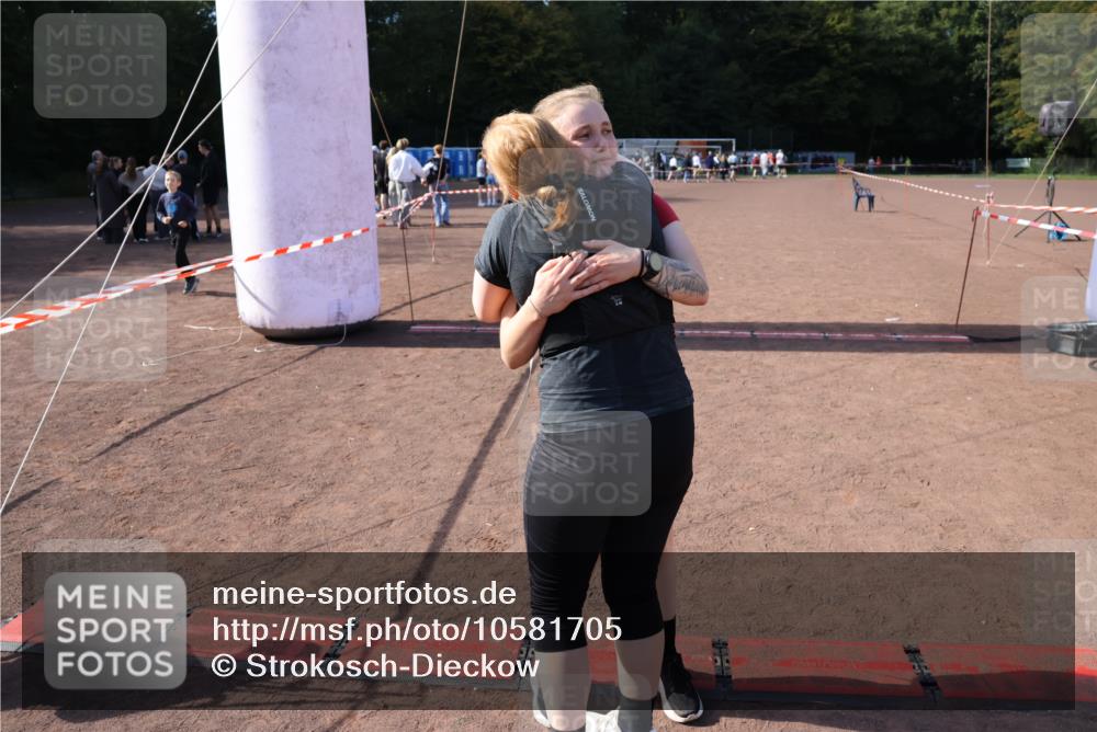 27.09.2026 - 35. Volkslauf durch das schöne Alstertal Strokosch-Dieckow http://msf.ph/oto/10581705 27.09.2026 13:02:35 Ziel  meine-sportfotos.de