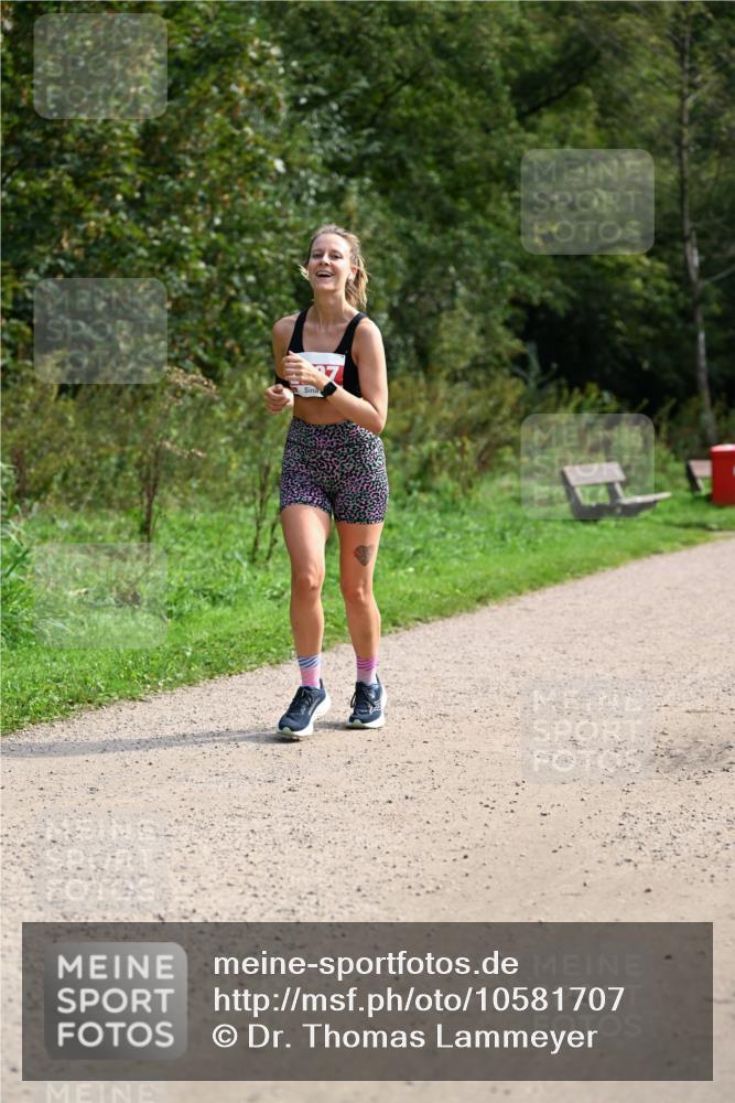 27.09.2026 - 35. Volkslauf durch das schöne Alstertal Dr. Thomas Lammeyer http://msf.ph/oto/10581707 27.09.2026 12:27:55 Laufen  meine-sportfotos.de