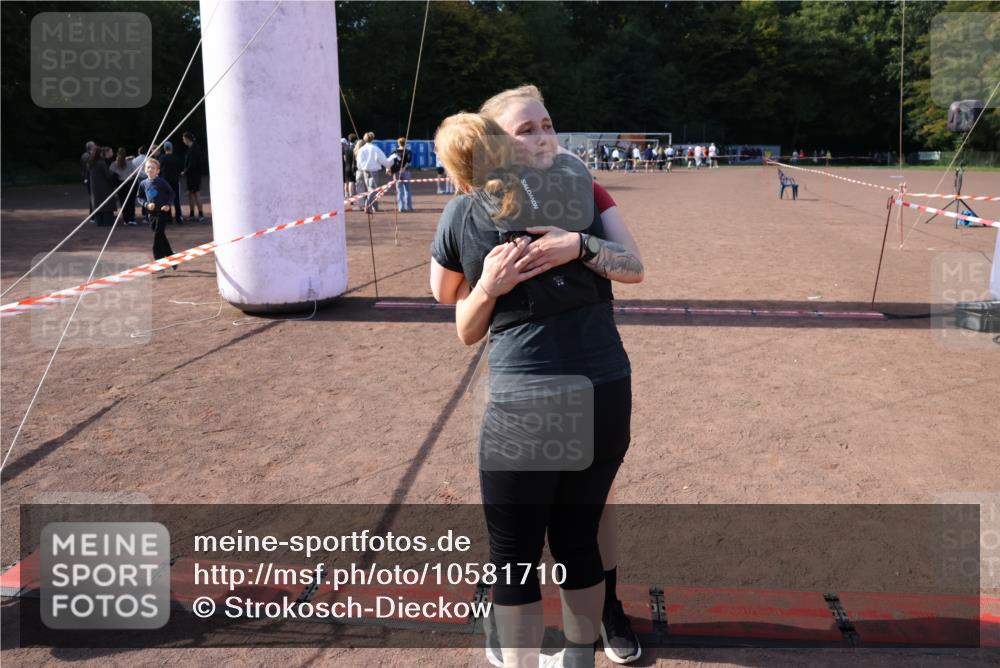 27.09.2026 - 35. Volkslauf durch das schöne Alstertal Strokosch-Dieckow http://msf.ph/oto/10581710 27.09.2026 13:02:35 Ziel  meine-sportfotos.de