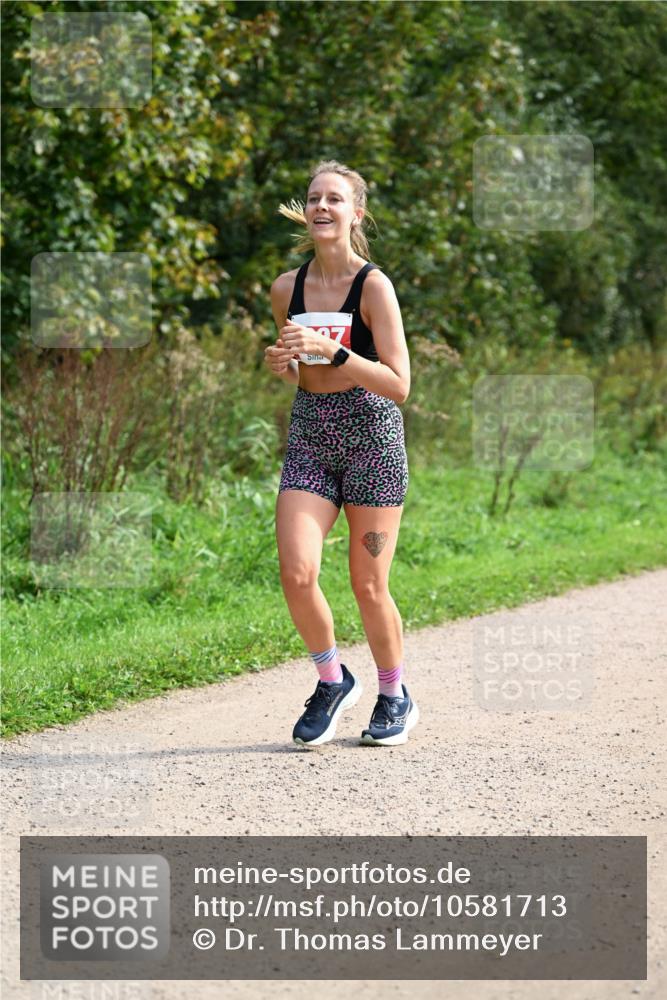 27.09.2026 - 35. Volkslauf durch das schöne Alstertal Dr. Thomas Lammeyer http://msf.ph/oto/10581713 27.09.2026 12:27:55 Laufen  meine-sportfotos.de
