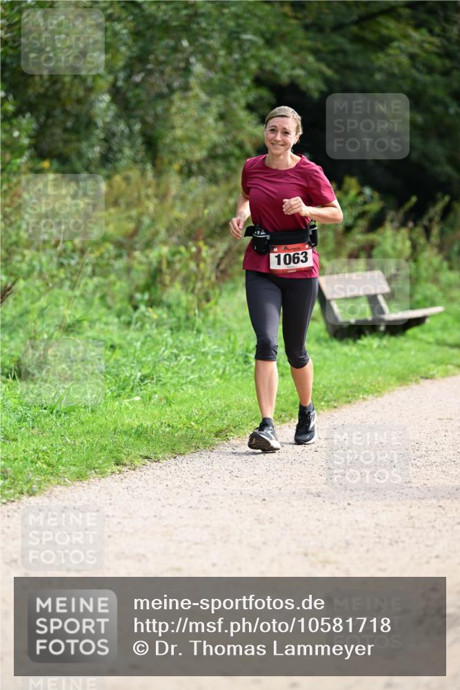 27.09.2026 - 35. Volkslauf durch das schöne Alstertal Dr. Thomas Lammeyer http://msf.ph/oto/10581718 27.09.2026 12:28:06 Laufen 1063 meine-sportfotos.de