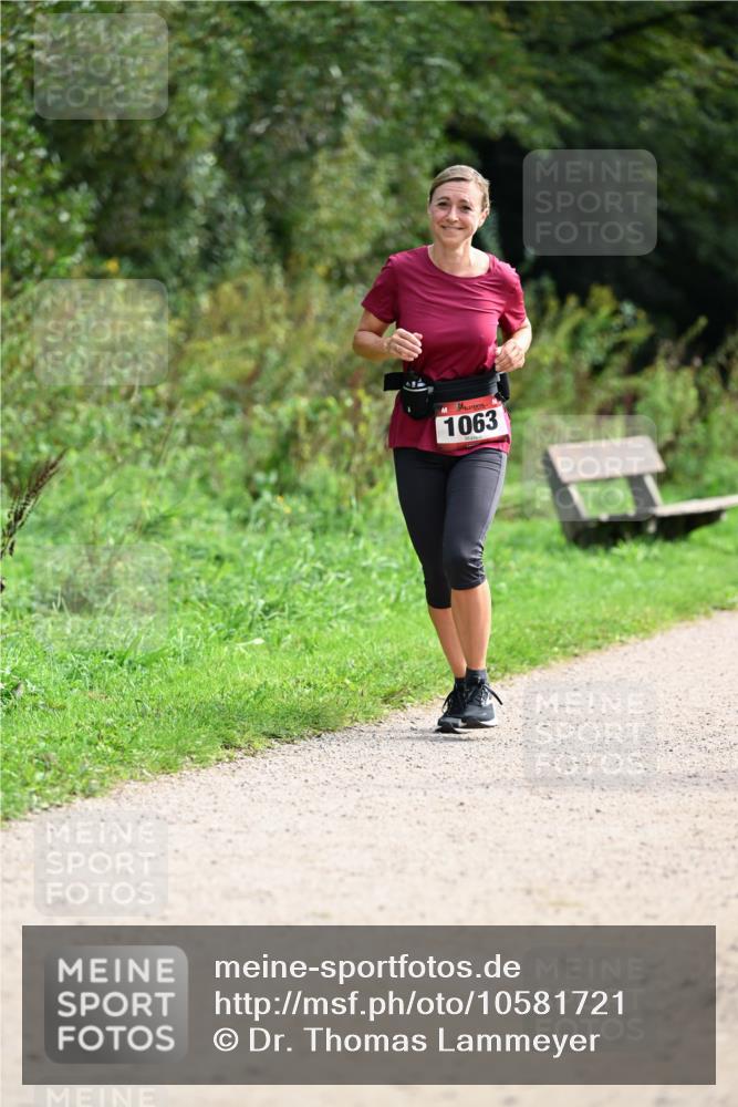 27.09.2026 - 35. Volkslauf durch das schöne Alstertal Dr. Thomas Lammeyer http://msf.ph/oto/10581721 27.09.2026 12:28:06 Laufen 1063 meine-sportfotos.de