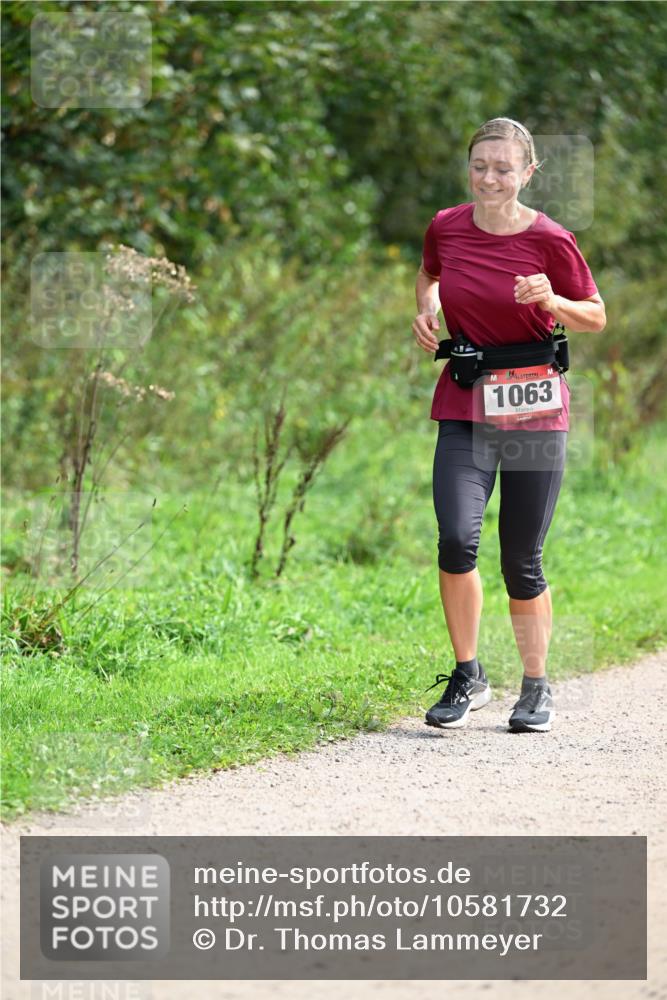 27.09.2026 - 35. Volkslauf durch das schöne Alstertal Dr. Thomas Lammeyer http://msf.ph/oto/10581732 27.09.2026 12:28:07 Laufen 1063 meine-sportfotos.de
