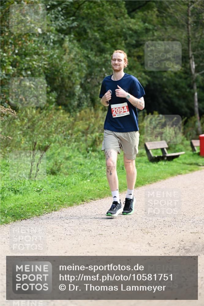 27.09.2026 - 35. Volkslauf durch das schöne Alstertal Dr. Thomas Lammeyer http://msf.ph/oto/10581751 27.09.2026 12:28:30 Laufen 2094 meine-sportfotos.de
