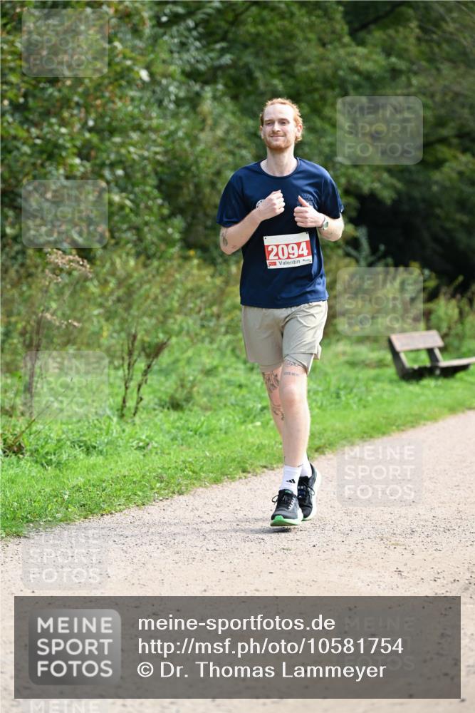27.09.2026 - 35. Volkslauf durch das schöne Alstertal Dr. Thomas Lammeyer http://msf.ph/oto/10581754 27.09.2026 12:28:30 Laufen 2094 meine-sportfotos.de