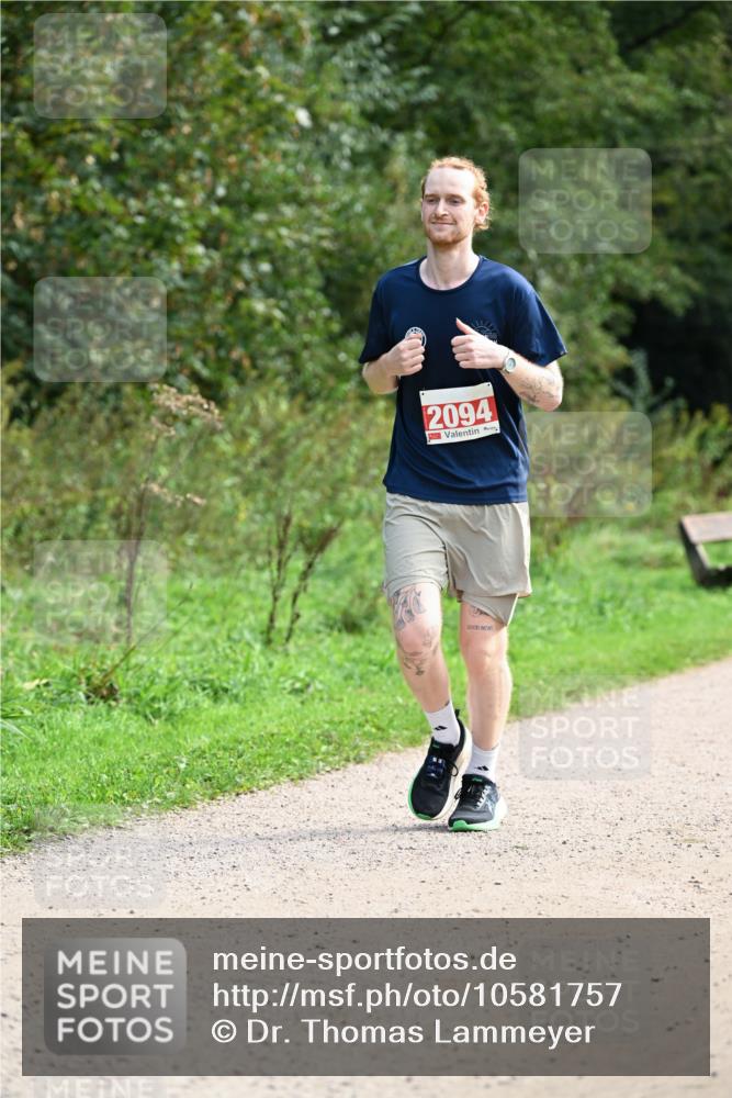 27.09.2026 - 35. Volkslauf durch das schöne Alstertal Dr. Thomas Lammeyer http://msf.ph/oto/10581757 27.09.2026 12:28:30 Laufen 2094 meine-sportfotos.de