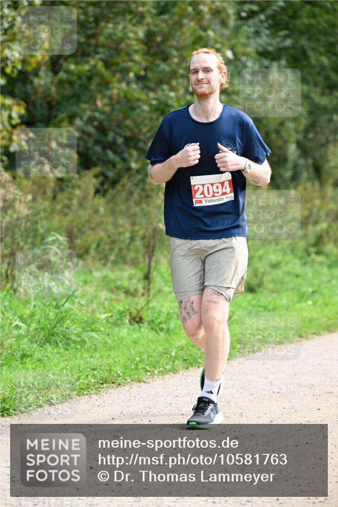 27.09.2026 - 35. Volkslauf durch das schöne Alstertal Dr. Thomas Lammeyer http://msf.ph/oto/10581763 27.09.2026 12:28:31 Laufen 2094 meine-sportfotos.de