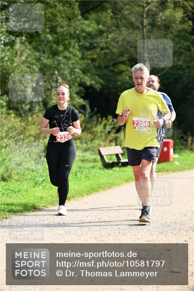 27.09.2026 - 35. Volkslauf durch das schöne Alstertal Dr. Thomas Lammeyer http://msf.ph/oto/10581797 27.09.2026 12:28:42 Laufen 2329, 2386 meine-sportfotos.de