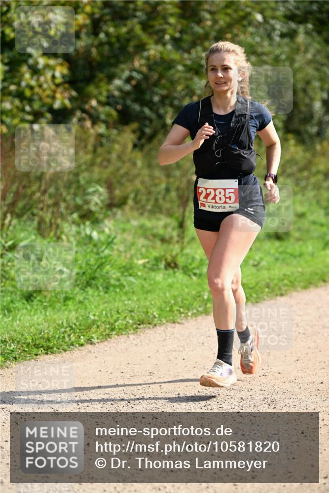 27.09.2026 - 35. Volkslauf durch das schöne Alstertal Dr. Thomas Lammeyer http://msf.ph/oto/10581820 27.09.2026 12:28:47 Laufen 2285 meine-sportfotos.de
