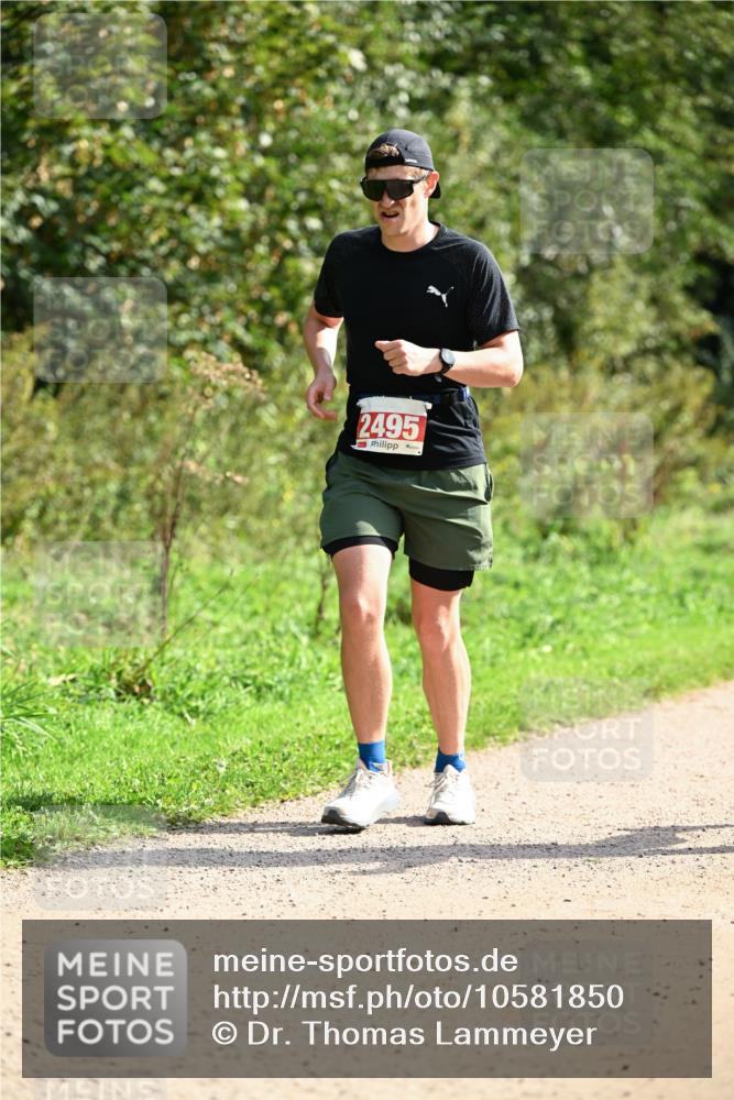 27.09.2026 - 35. Volkslauf durch das schöne Alstertal Dr. Thomas Lammeyer http://msf.ph/oto/10581850 27.09.2026 12:28:55 Laufen 2495 meine-sportfotos.de