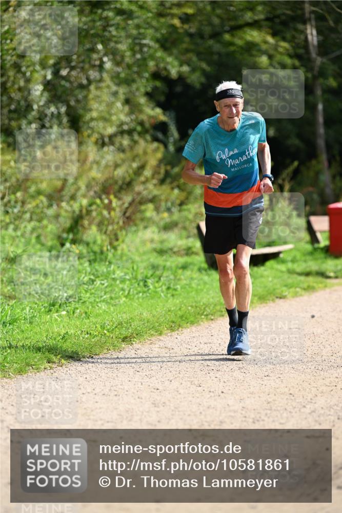 27.09.2026 - 35. Volkslauf durch das schöne Alstertal Dr. Thomas Lammeyer http://msf.ph/oto/10581861 27.09.2026 12:29:02 Laufen  meine-sportfotos.de