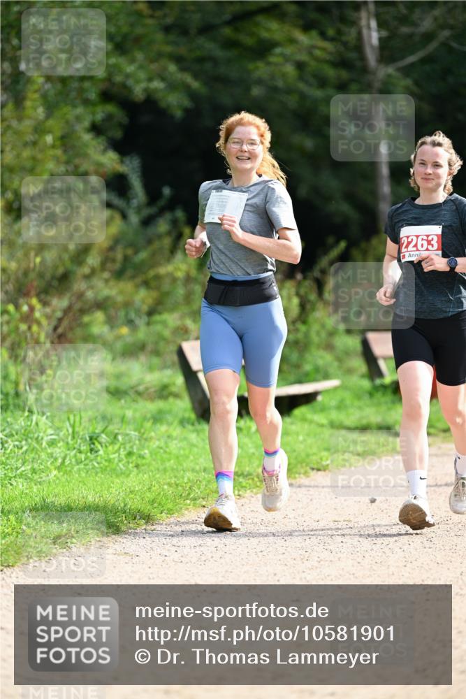 27.09.2026 - 35. Volkslauf durch das schöne Alstertal Dr. Thomas Lammeyer http://msf.ph/oto/10581901 27.09.2026 12:29:29 Laufen 2263 meine-sportfotos.de