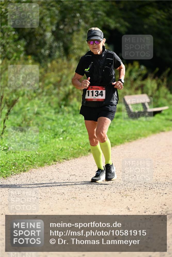 27.09.2026 - 35. Volkslauf durch das schöne Alstertal Dr. Thomas Lammeyer http://msf.ph/oto/10581915 27.09.2026 12:29:34 Laufen 1134 meine-sportfotos.de