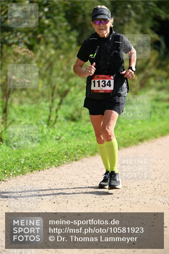 27.09.2026 - 35. Volkslauf durch das schöne Alstertal Dr. Thomas Lammeyer http://msf.ph/oto/10581923 27.09.2026 12:29:35 Laufen 1134 meine-sportfotos.de