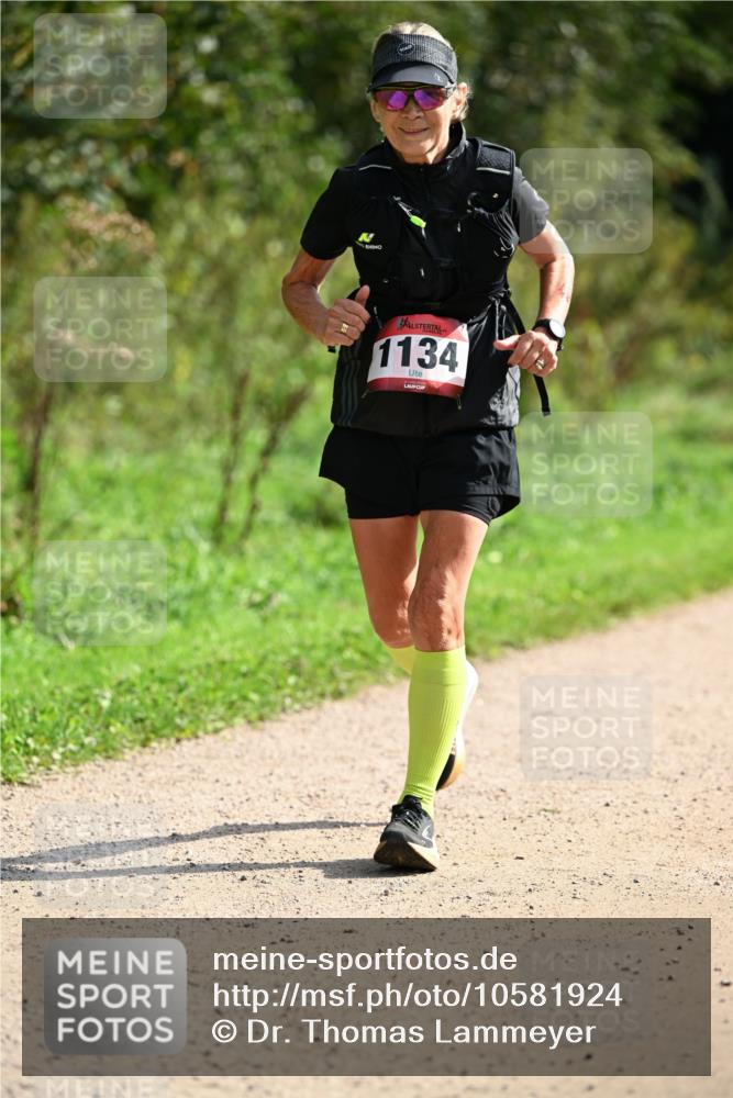 27.09.2026 - 35. Volkslauf durch das schöne Alstertal Dr. Thomas Lammeyer http://msf.ph/oto/10581924 27.09.2026 12:29:35 Laufen 1134 meine-sportfotos.de