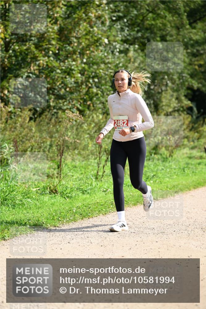 27.09.2026 - 35. Volkslauf durch das schöne Alstertal Dr. Thomas Lammeyer http://msf.ph/oto/10581994 27.09.2026 12:30:21 Laufen 2482 meine-sportfotos.de