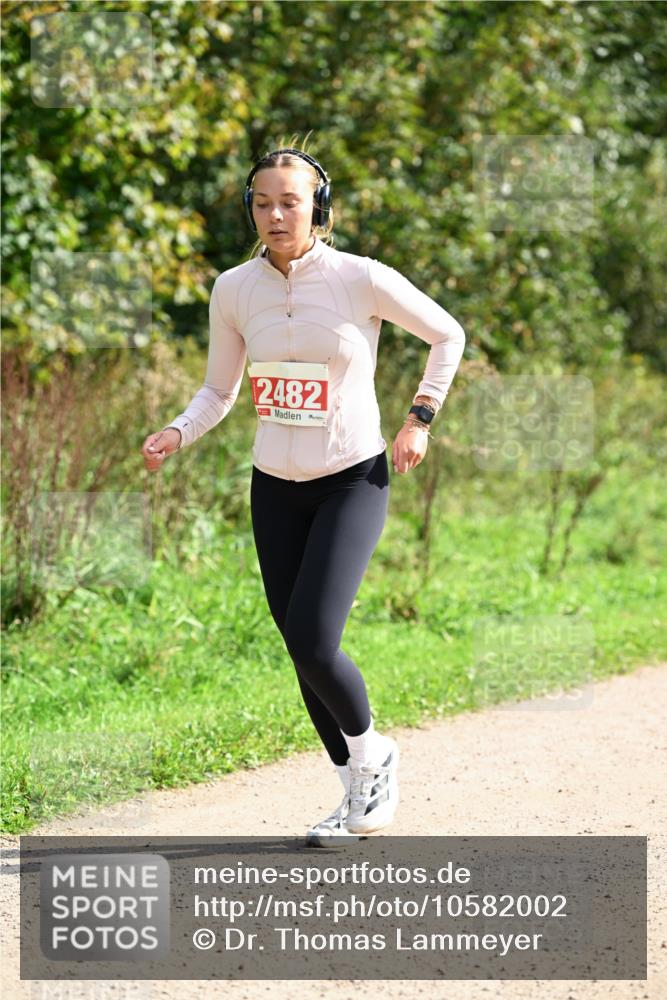 27.09.2026 - 35. Volkslauf durch das schöne Alstertal Dr. Thomas Lammeyer http://msf.ph/oto/10582002 27.09.2026 12:30:22 Laufen 2482 meine-sportfotos.de