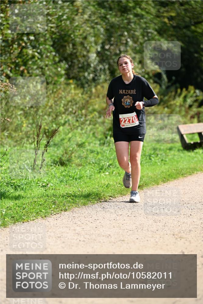 27.09.2026 - 35. Volkslauf durch das schöne Alstertal Dr. Thomas Lammeyer http://msf.ph/oto/10582011 27.09.2026 12:30:40 Laufen 2270 meine-sportfotos.de