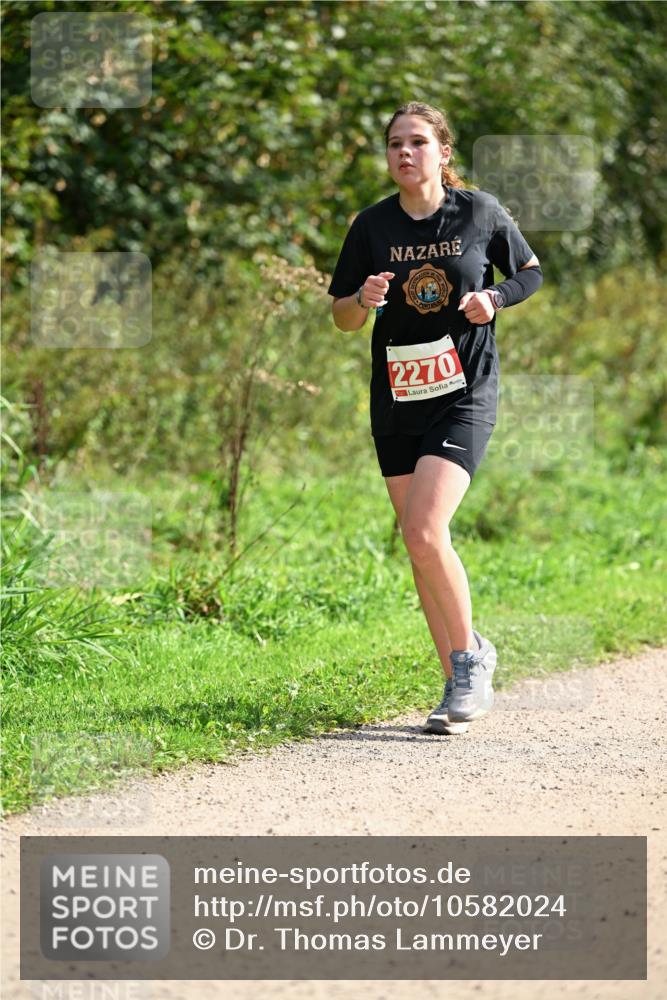 27.09.2026 - 35. Volkslauf durch das schöne Alstertal Dr. Thomas Lammeyer http://msf.ph/oto/10582024 27.09.2026 12:30:42 Laufen 2270 meine-sportfotos.de